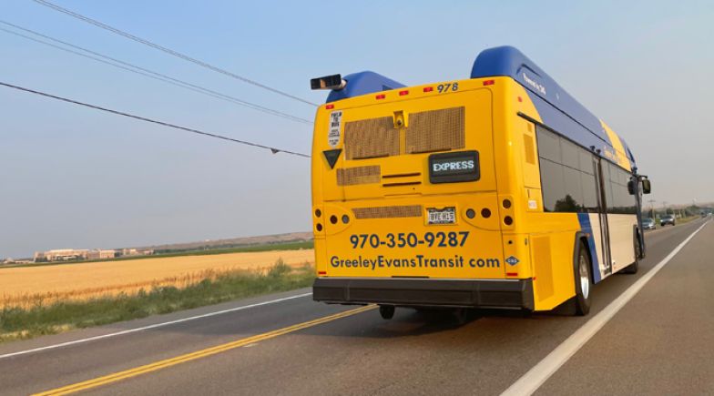Poudres Express bus