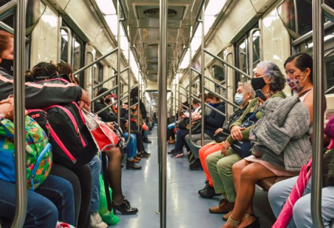 Women on train in Mexico City