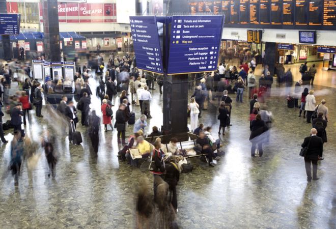 London Euston at rush hour